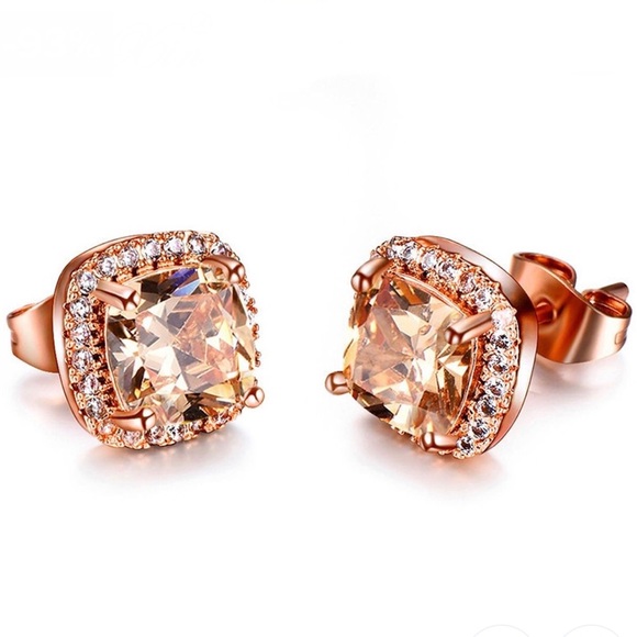 18k Rose Gold Filled Champagne Topaz Stud Earrings - Picture 2 of 8